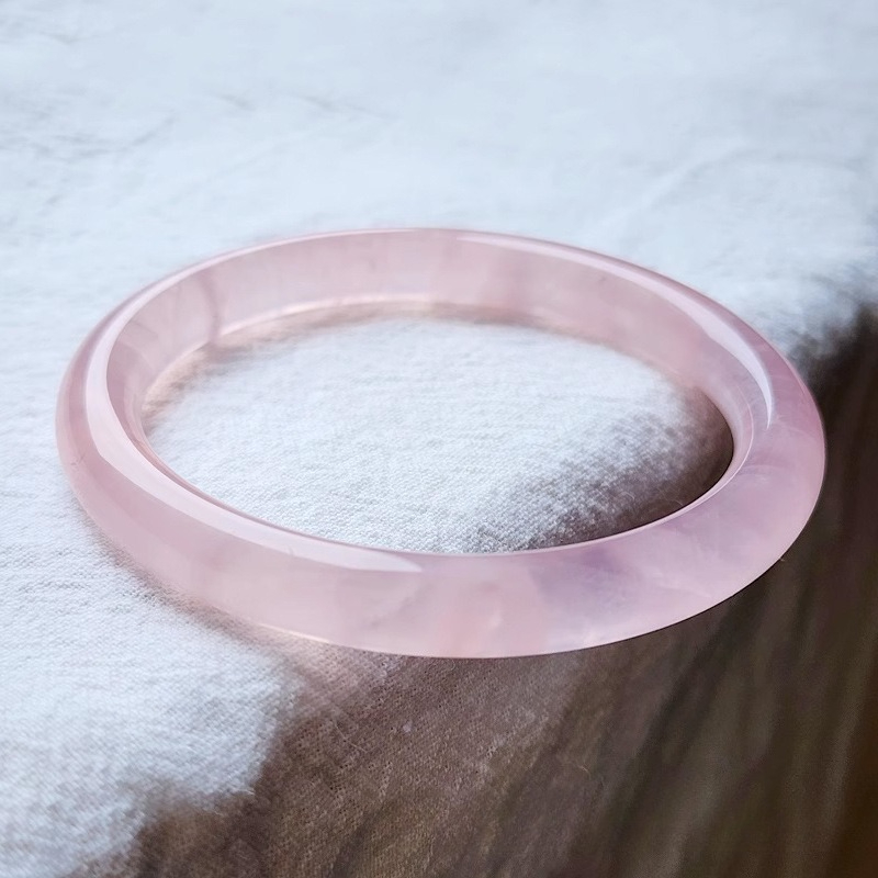 New Natural Pink Bracelet, Cla - огляд і ціна Ethnic Wear In Fashion